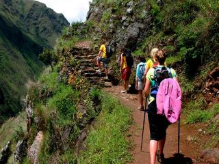 Sacred Valley & Short Inca Trail